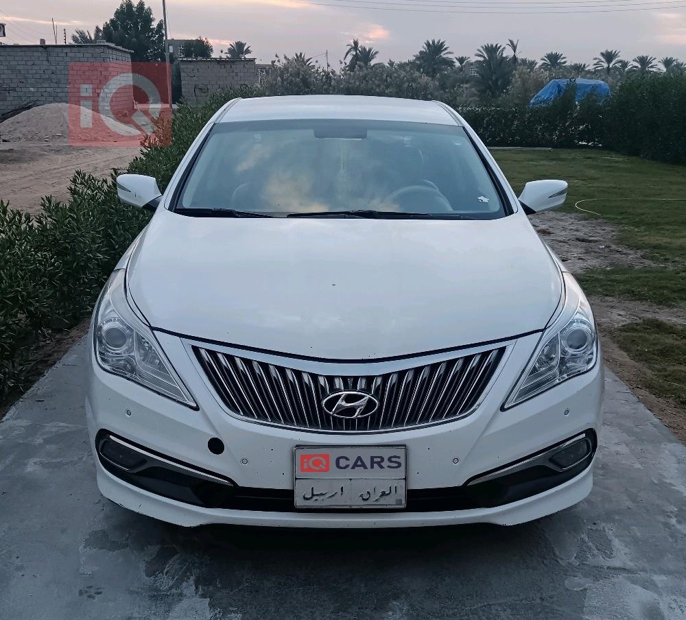 هيونداي أزيرا